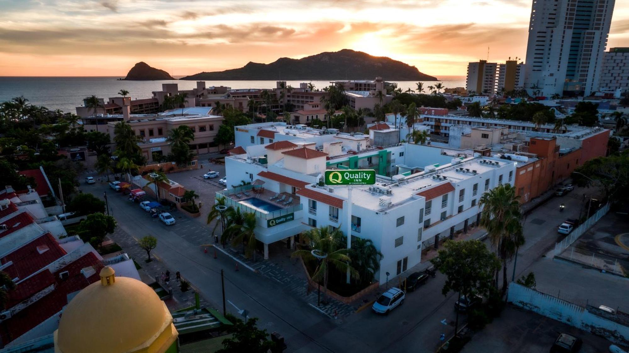 Quality Inn Mazatlan Dış mekan fotoğraf